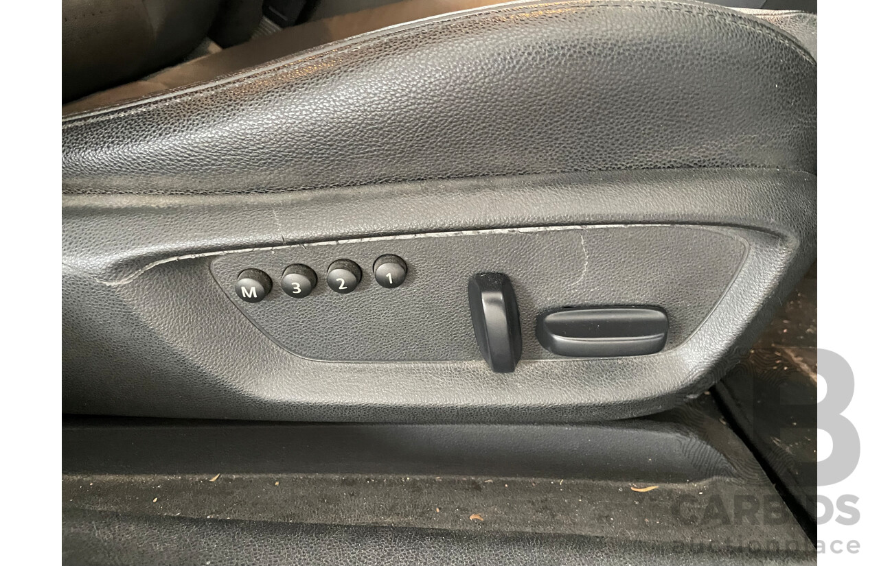 10/08 Holden Calais  RWD VE MY09 4D Sportwagon White 3.6L