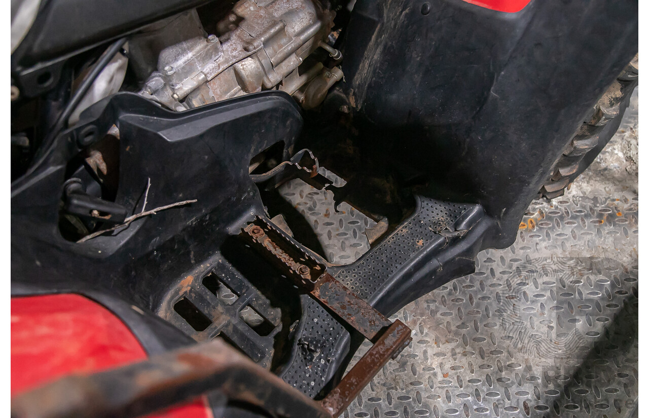 2012 Honda Foreman 500cc Quad Bike and 1995 200kg Galvanized Trailer