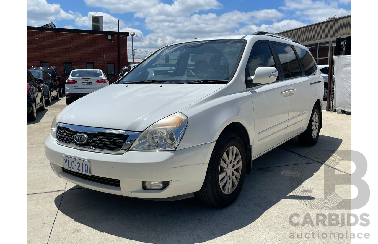 06/10 Kia Grand Carnival Si FWD VQ MY11 4D Wagon White 3.5L