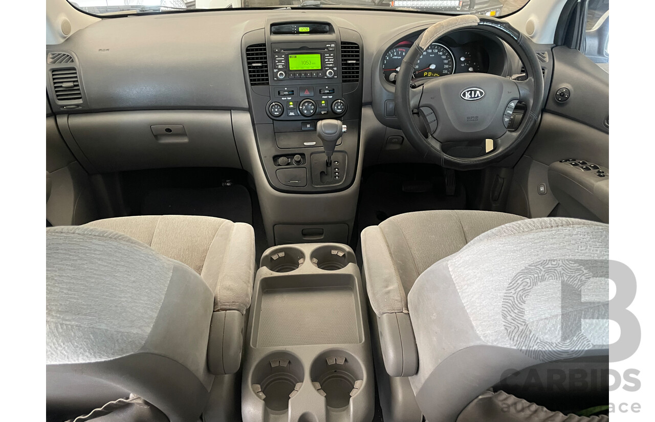 06/10 Kia Grand Carnival Si FWD VQ MY11 4D Wagon White 3.5L