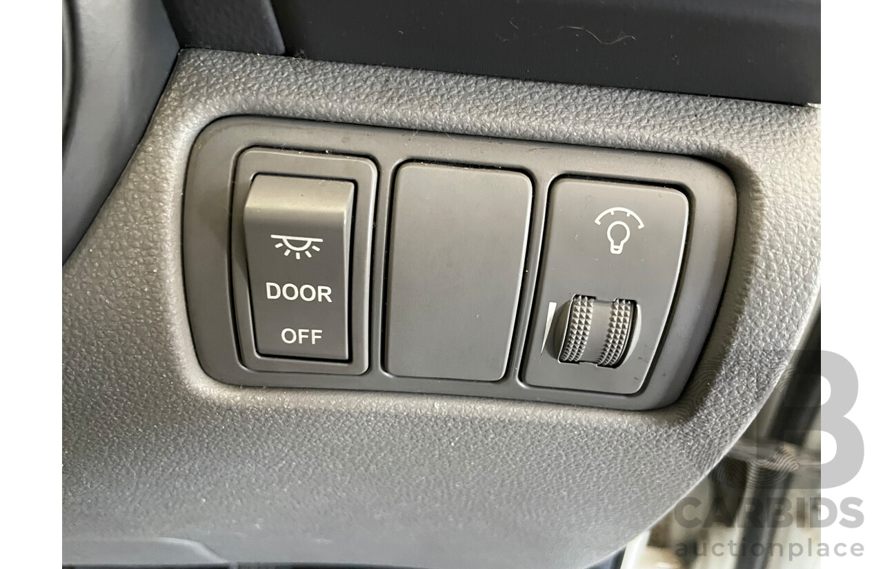 06/10 Kia Grand Carnival Si FWD VQ MY11 4D Wagon White 3.5L