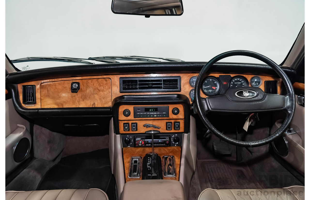 12/1985 Jaguar XJ6 Sovereign 4.2 4d Sedan Cranberry Red 4.2L