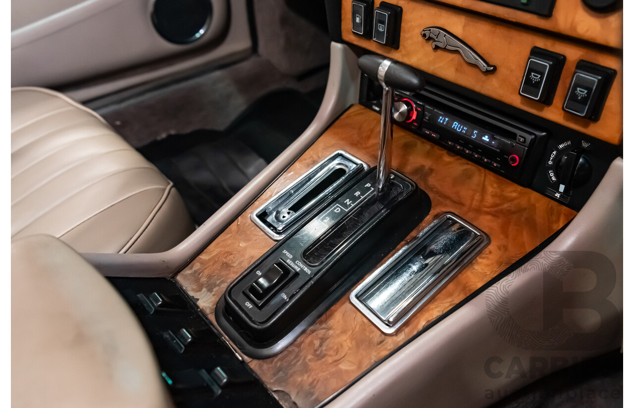 12/1985 Jaguar XJ6 Sovereign 4.2 4d Sedan Cranberry Red 4.2L