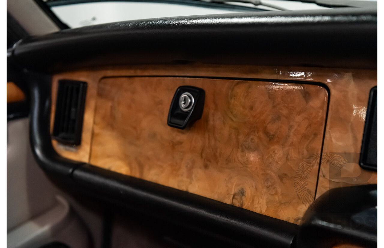 12/1985 Jaguar XJ6 Sovereign 4.2 4d Sedan Cranberry Red 4.2L