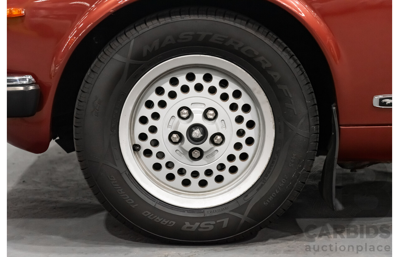 12/1985 Jaguar XJ6 Sovereign 4.2 4d Sedan Cranberry Red 4.2L