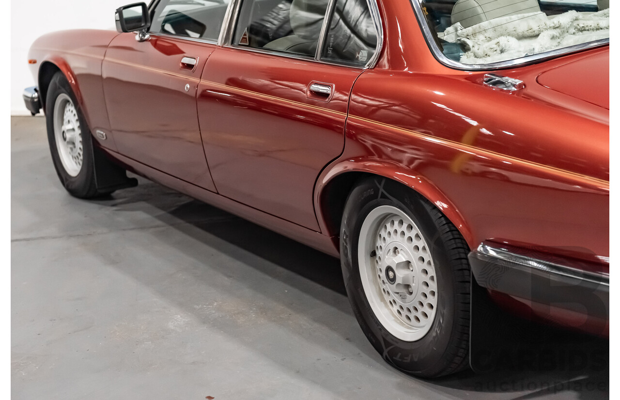 12/1985 Jaguar XJ6 Sovereign 4.2 4d Sedan Cranberry Red 4.2L
