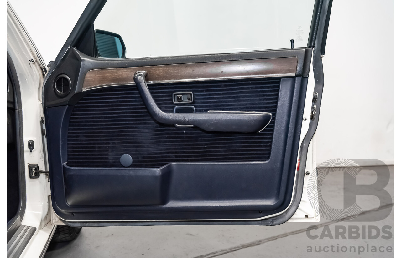 1/1980 BMW 733i E23 4d Sedan White 3.2L