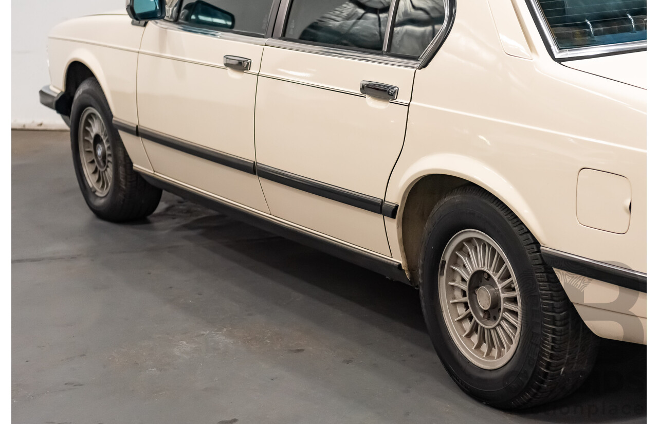 1/1980 BMW 733i E23 4d Sedan White 3.2L