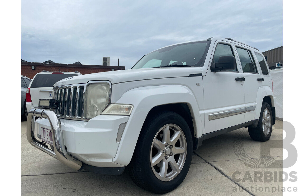 05/12 Jeep Cherokee LIMITED (4x4) 4x4 KK MY12 4D Wagon White 3.7L