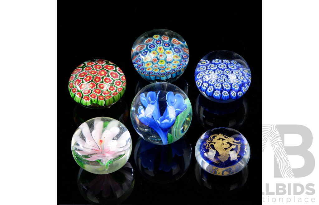 Collection Six Glass Paperweights - Lot 1576545 | ALLBIDS