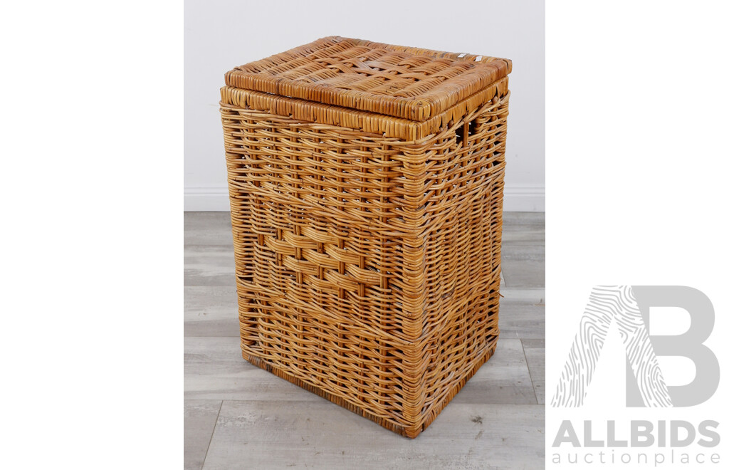 Vintage Cane Hamper