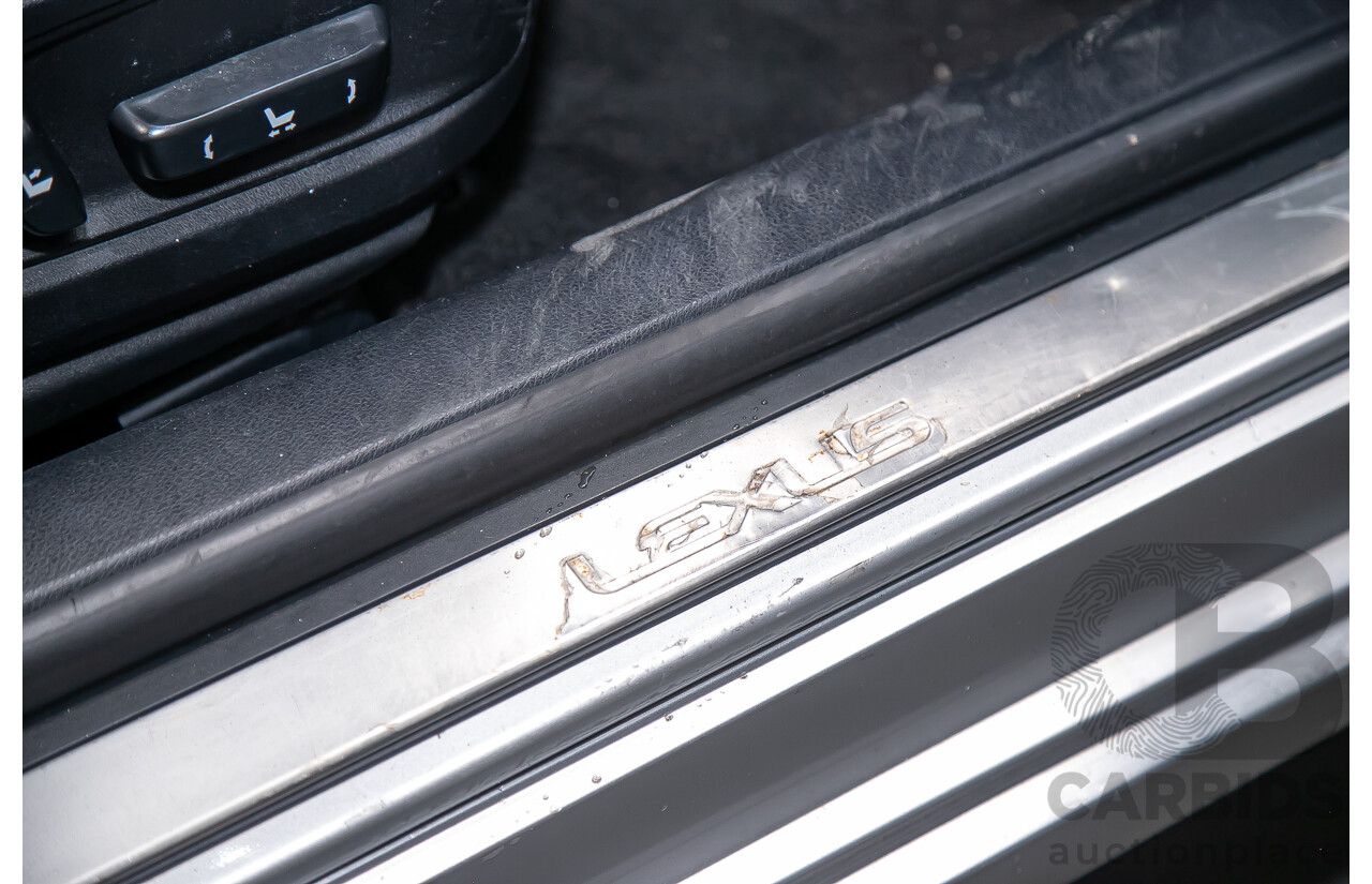 11/2013 Lexus Es300h Sports Luxury AVV60R 4d Sedan Metallic Silver 2.5L - Hybrid