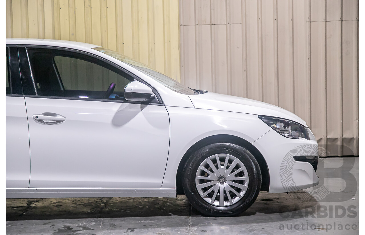 10/2014 Peugeot 308 Access T9 5d Hatchback White Turbo 1.2L
