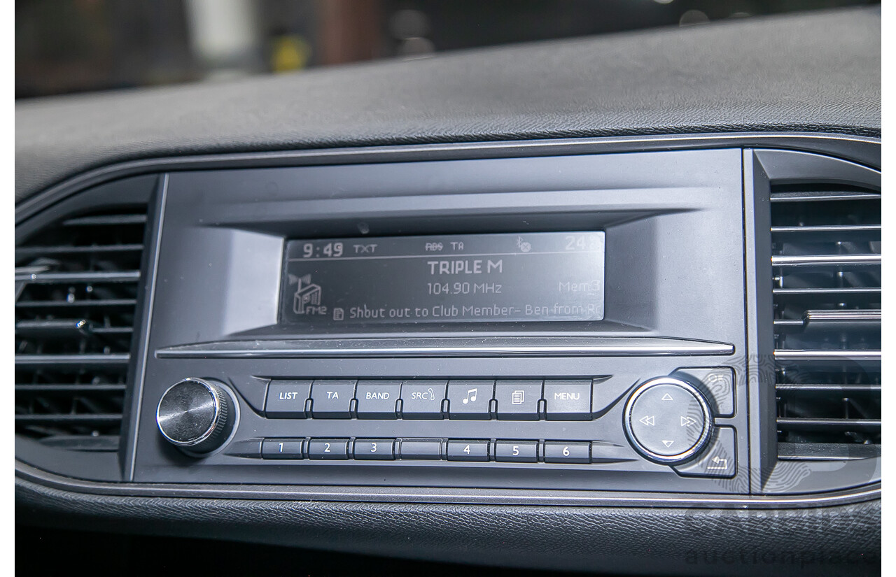 10/2014 Peugeot 308 Access T9 5d Hatchback White Turbo 1.2L