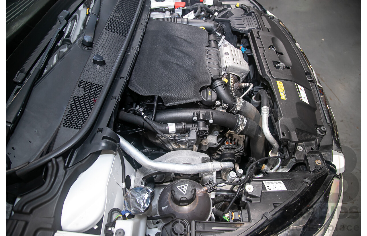 10/2014 Peugeot 308 Access T9 5d Hatchback White Turbo 1.2L