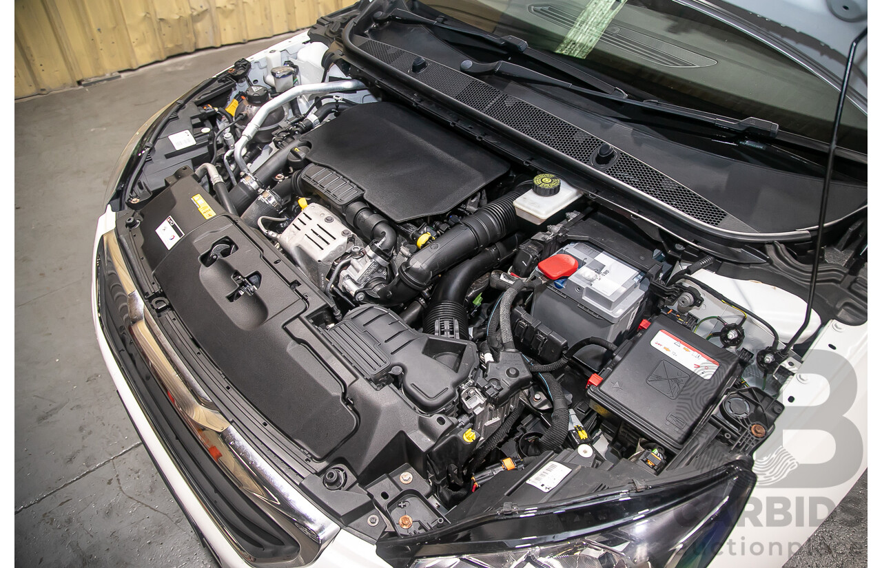 10/2014 Peugeot 308 Access T9 5d Hatchback White Turbo 1.2L