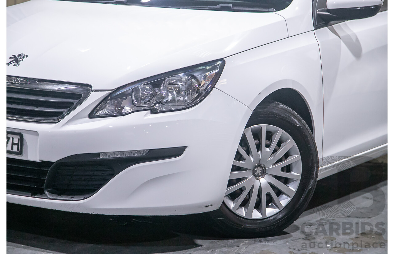 10/2014 Peugeot 308 Access T9 5d Hatchback White Turbo 1.2L