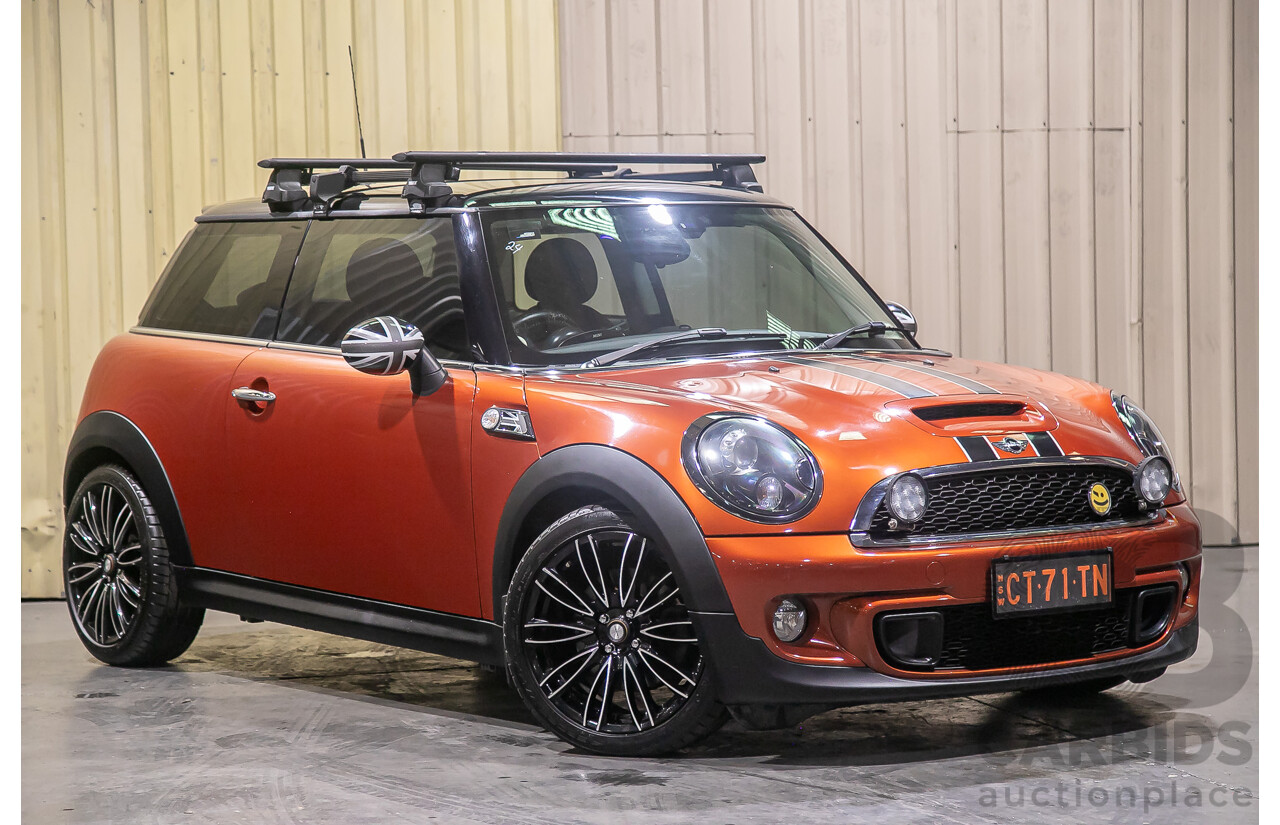 1/2014 Mini Cooper S R56 MY13 2d Hatchback Metallic Orange Turbo 1.6L