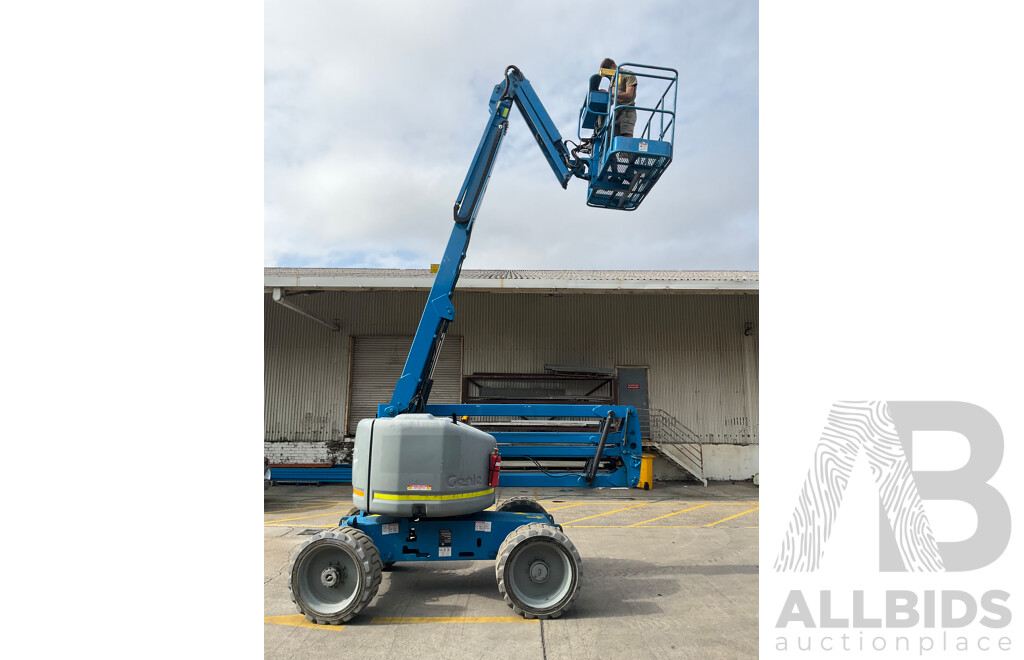 GENIE Z-51/30J RT Articulating Boom Lift