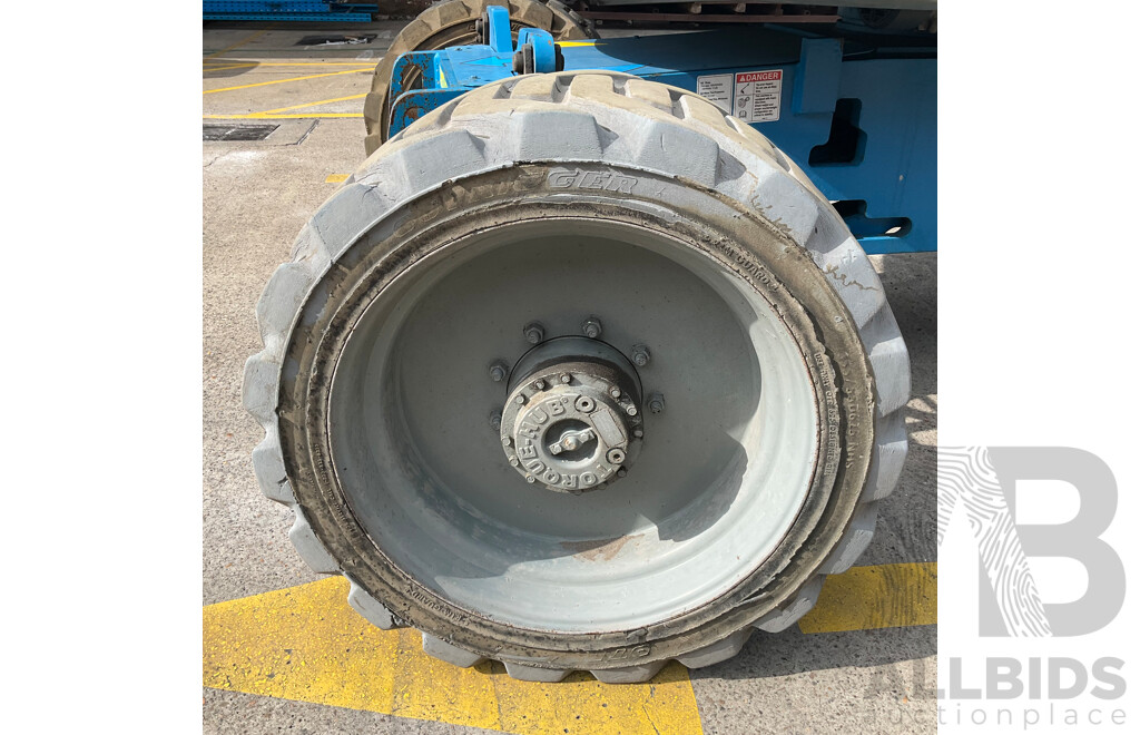 GENIE Z-51/30J RT Articulating Boom Lift