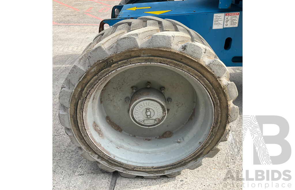 GENIE Z-51/30J RT Articulating Boom Lift