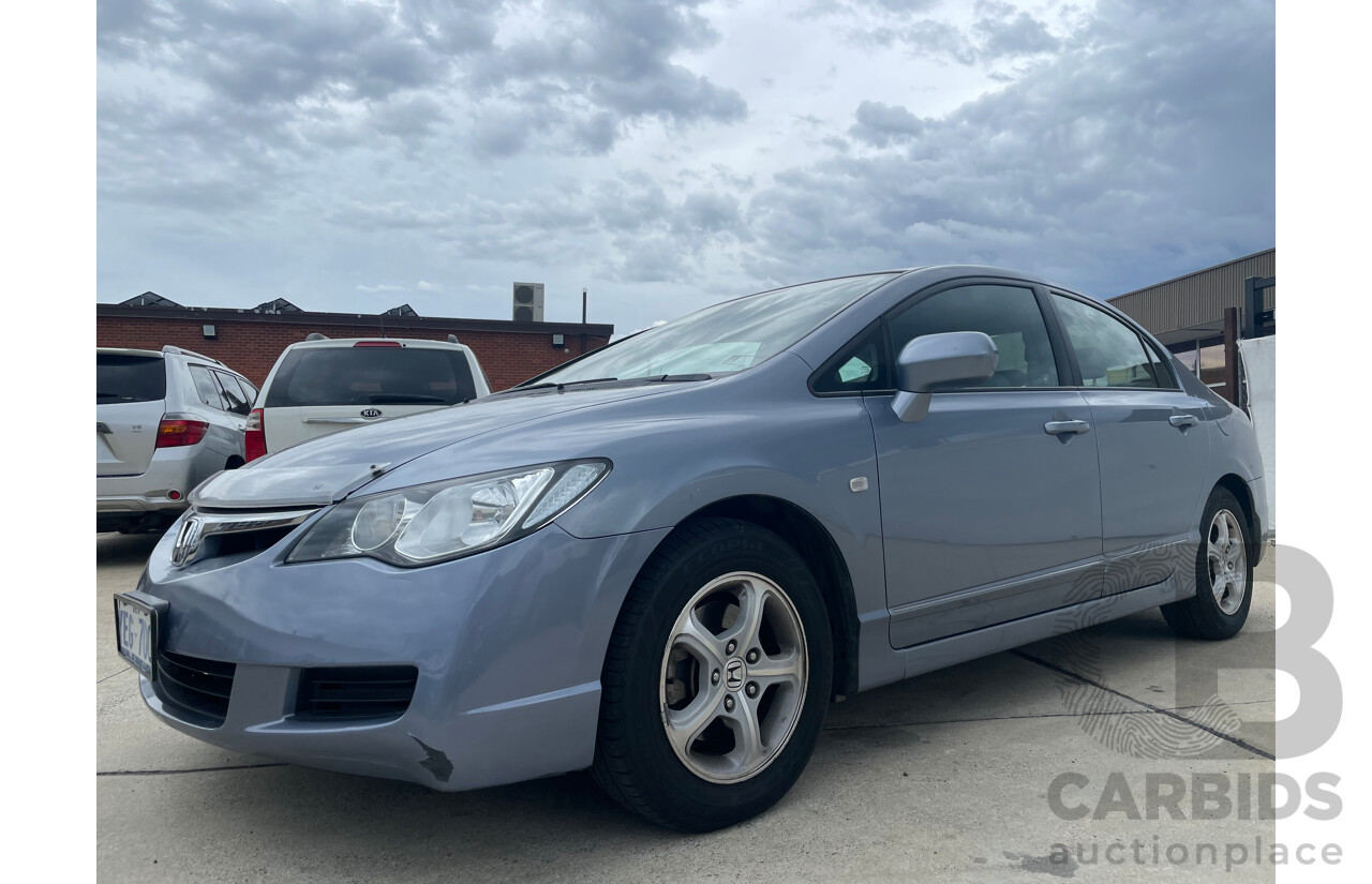 03/06 Honda Civic VTi-L FWD 40 4D Sedan Blue 1.8L