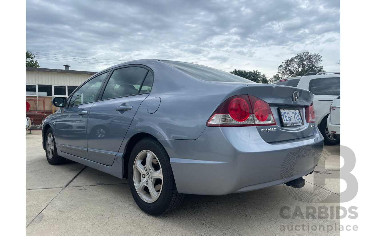 03/06 Honda Civic VTi-L FWD 40 4D Sedan Blue 1.8L