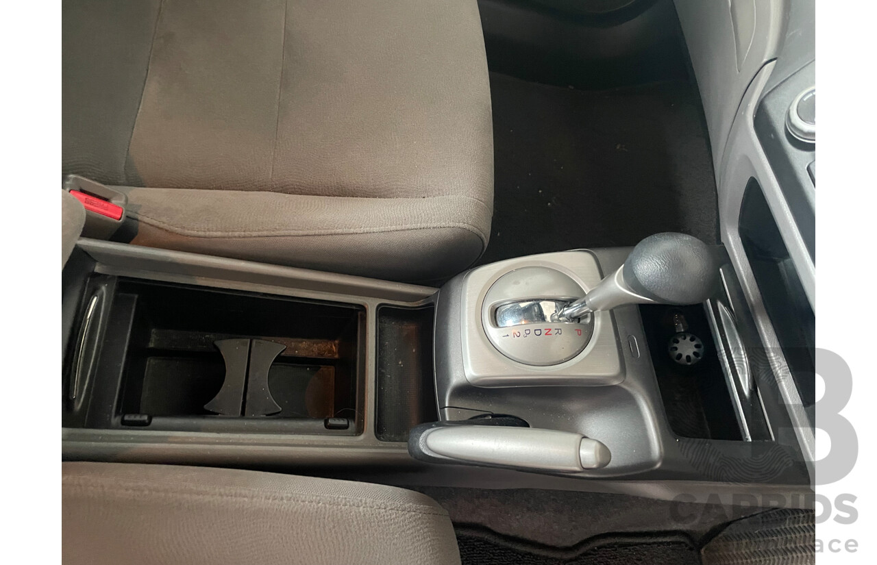 03/06 Honda Civic VTi-L FWD 40 4D Sedan Blue 1.8L