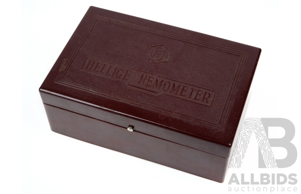 Antique Hellige Hemometer in Original Box