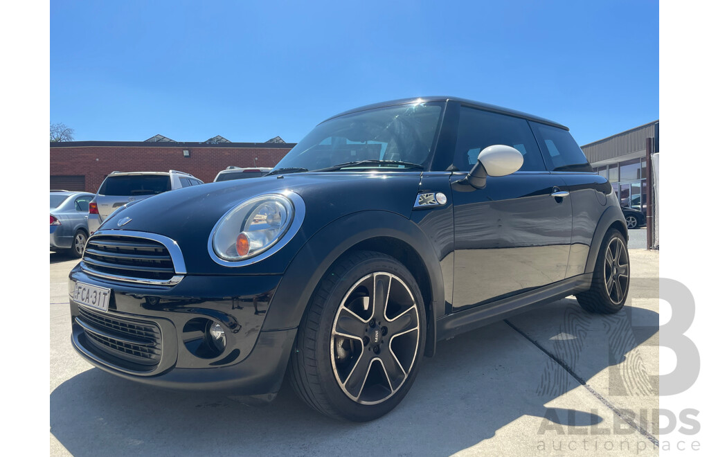 01/2011 Mini Cooper R56 MY12 2d - Lot 1517885 | CARBIDS