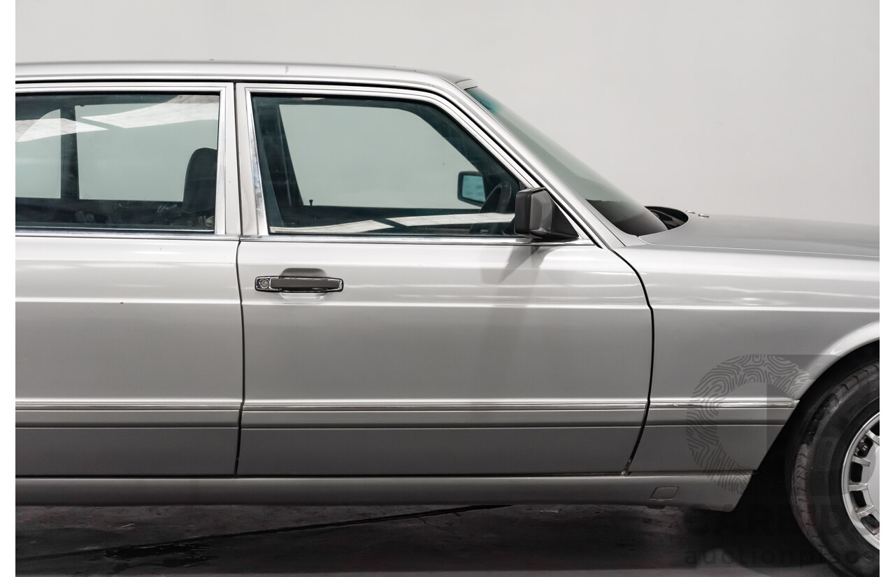 3/1989 Mercedes Benz 420 SEL W126 4d Sedan Silver V8 4.2L