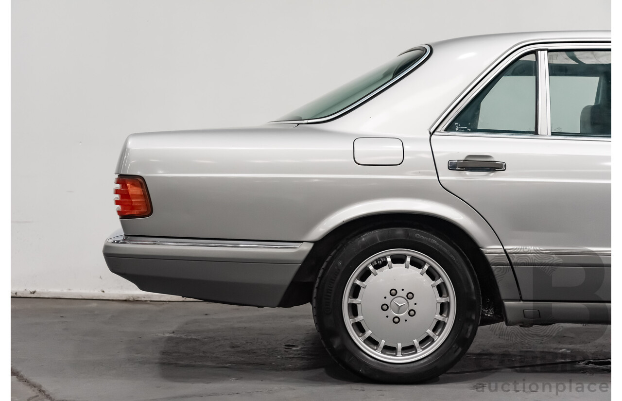 3/1989 Mercedes Benz 420 SEL W126 4d Sedan Silver V8 4.2L