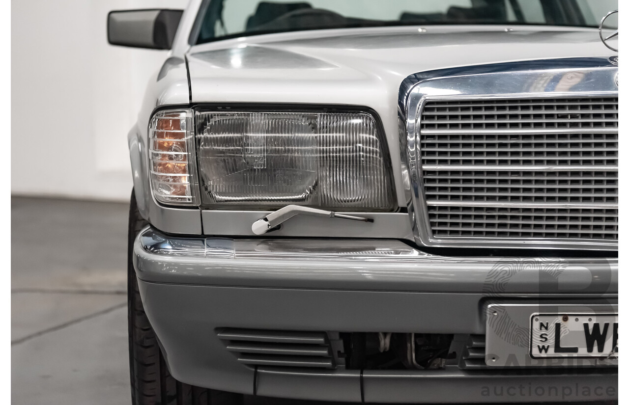 3/1989 Mercedes Benz 420 SEL W126 4d Sedan Silver V8 4.2L