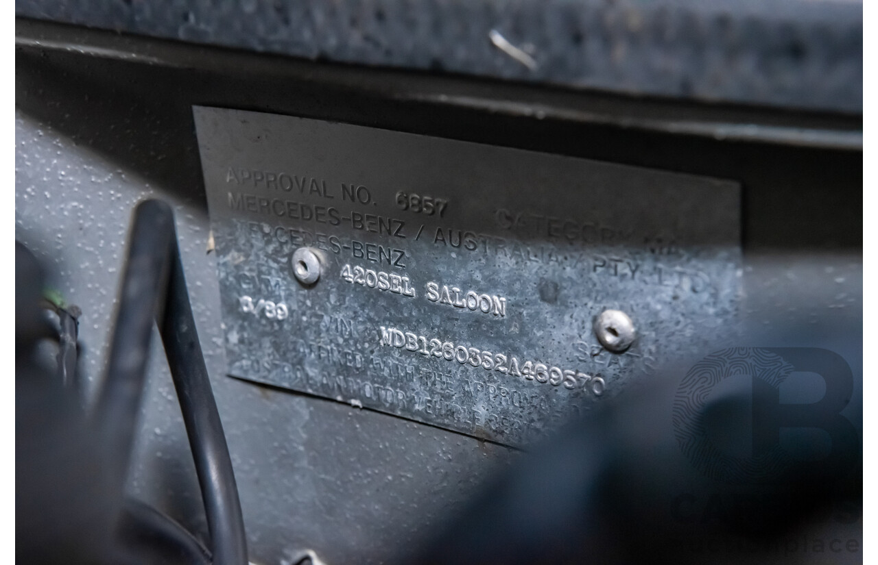 3/1989 Mercedes Benz 420 SEL W126 4d Sedan Silver V8 4.2L