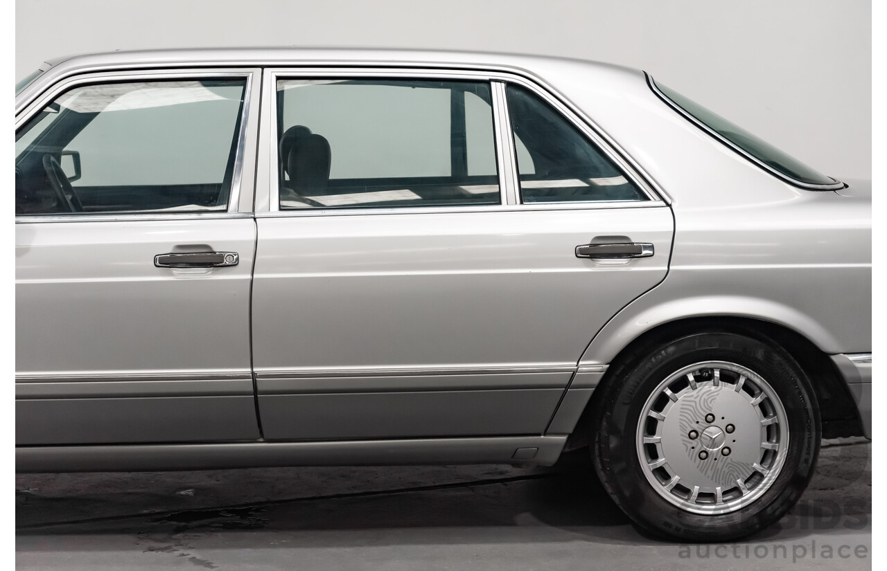 3/1989 Mercedes Benz 420 SEL W126 4d Sedan Silver V8 4.2L