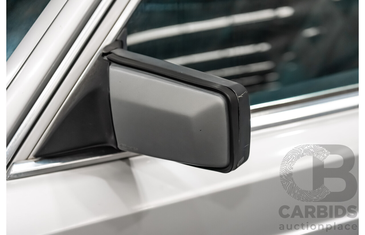 3/1989 Mercedes Benz 420 SEL W126 4d Sedan Silver V8 4.2L