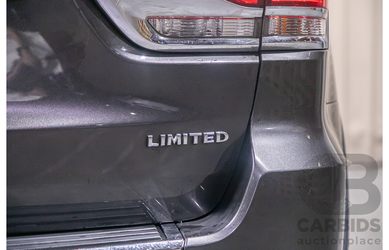 12/2013 Jeep Grand Cherokee Limited (4x4) WK MY13 4d Wagon Metallic Grey Turbo Diesel V6 3.0L