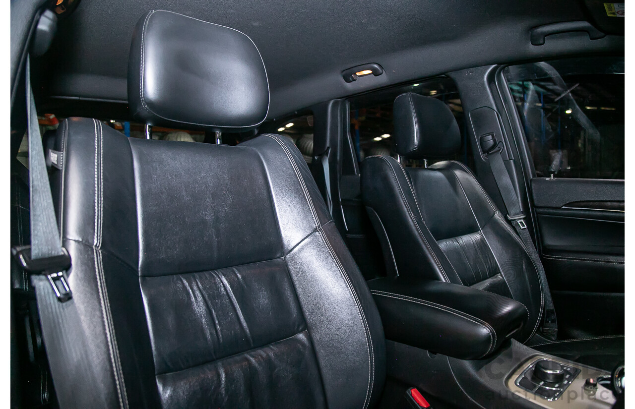 12/2013 Jeep Grand Cherokee Limited (4x4) WK MY13 4d Wagon Metallic Grey Turbo Diesel V6 3.0L