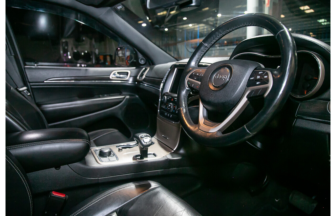 12/2013 Jeep Grand Cherokee Limited (4x4) WK MY13 4d Wagon Metallic Grey Turbo Diesel V6 3.0L