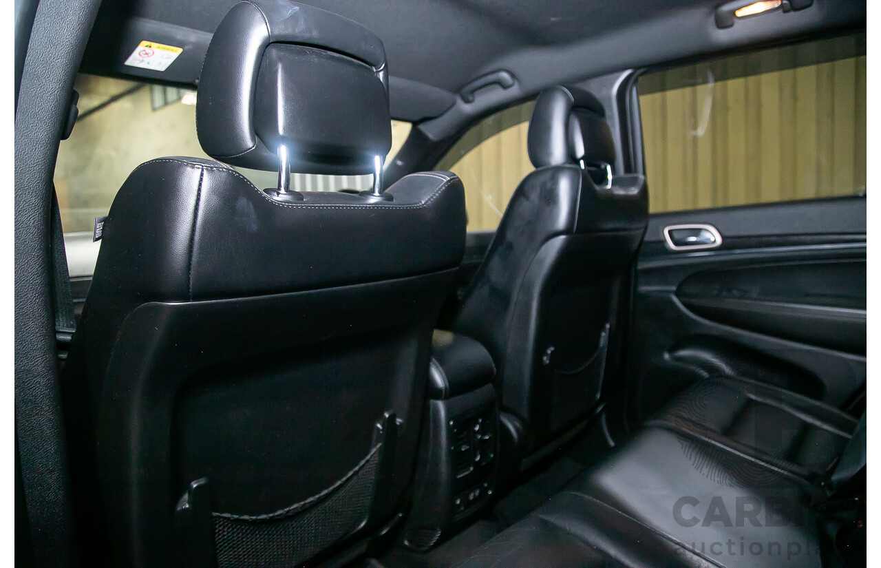 12/2013 Jeep Grand Cherokee Limited (4x4) WK MY13 4d Wagon Metallic Grey Turbo Diesel V6 3.0L