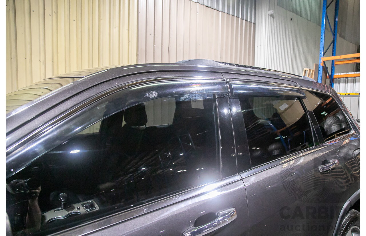 12/2013 Jeep Grand Cherokee Limited (4x4) WK MY13 4d Wagon Metallic Grey Turbo Diesel V6 3.0L