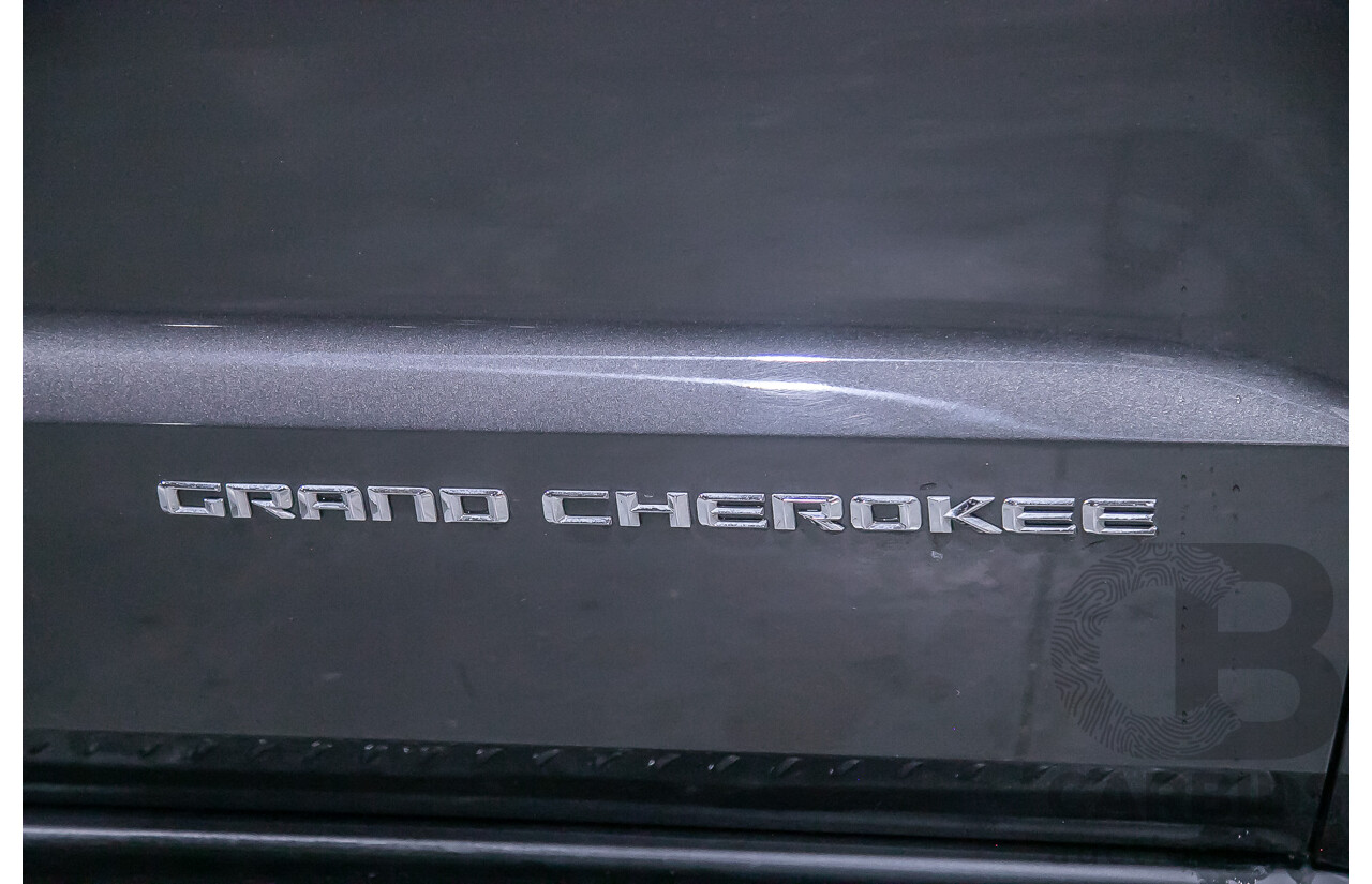 12/2013 Jeep Grand Cherokee Limited (4x4) WK MY13 4d Wagon Metallic Grey Turbo Diesel V6 3.0L