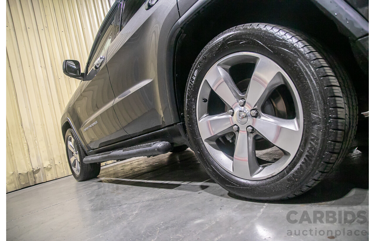 12/2013 Jeep Grand Cherokee Limited (4x4) WK MY13 4d Wagon Metallic Grey Turbo Diesel V6 3.0L