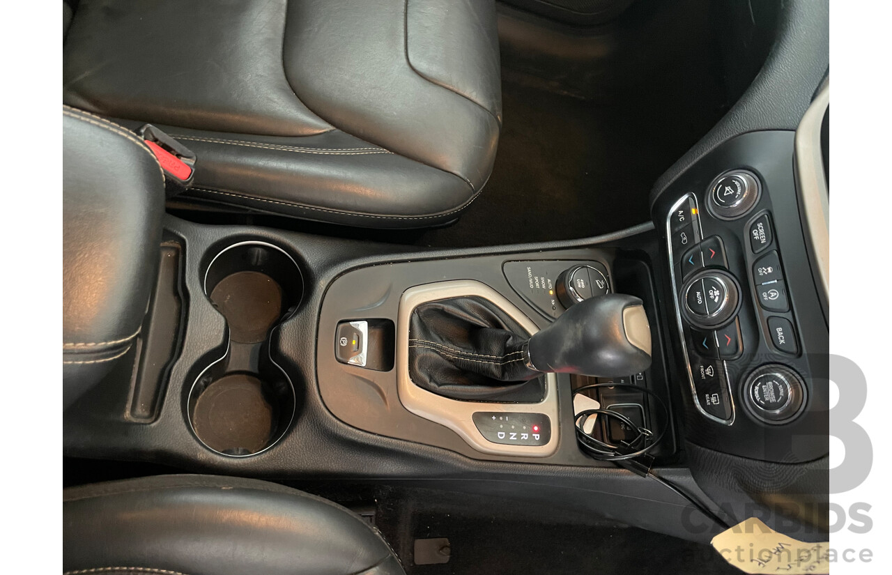 04/17 Jeep Cherokee LIMITED (4x4) 4x4 KL MY15 4D Wagon White 2.0L