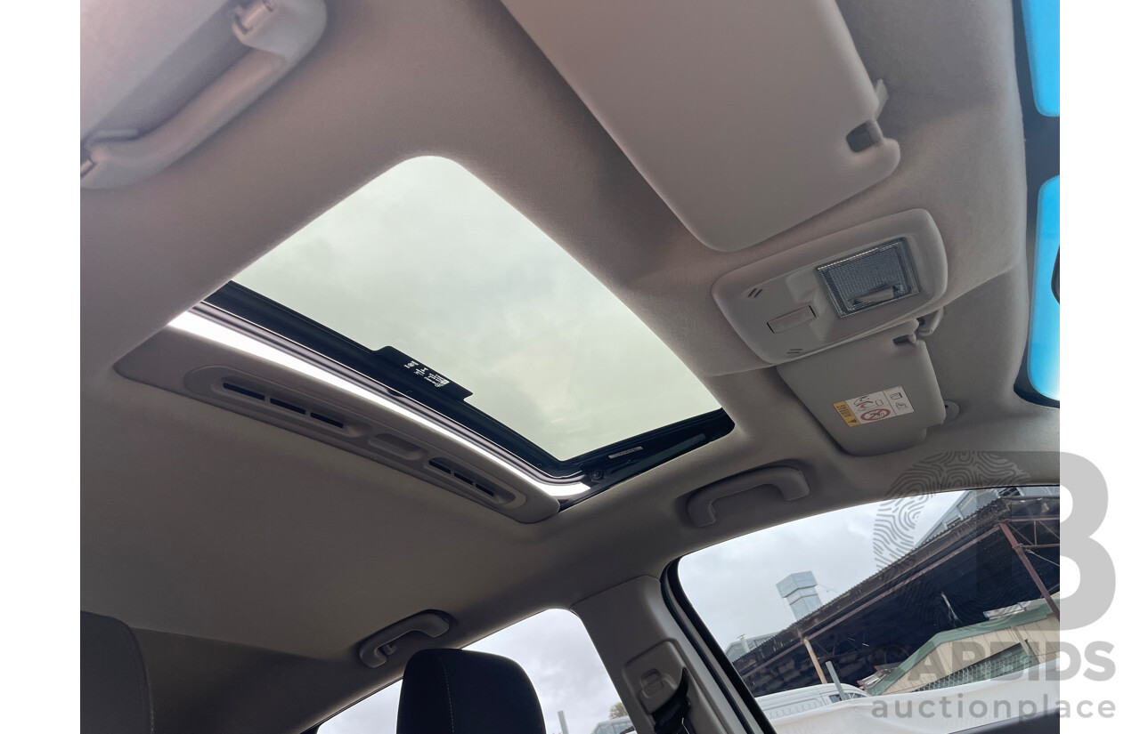 06/15 Holden Barina X FWD TM MY15 5D Hatchback White 1.6L