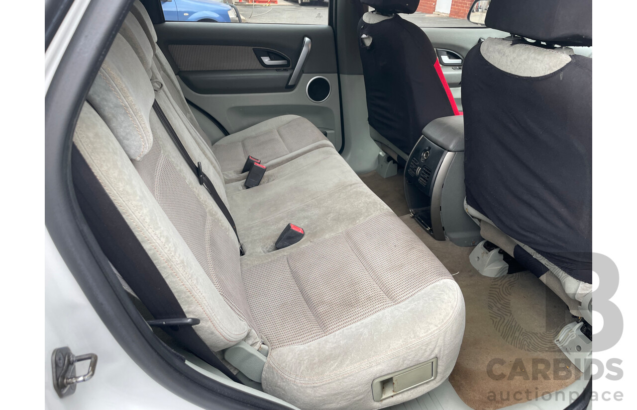 10/05 Ford Territory TX (RWD) RWD SY 4D Wagon White 4.0L