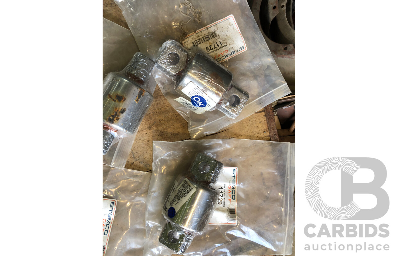 Four New Stemco Gaff 11729 Torque Rod Bushing