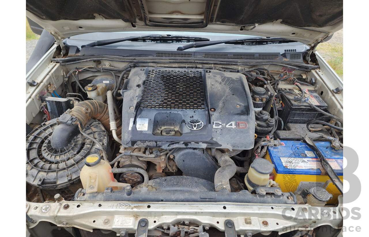 4/2007 Toyota Hilux SR5 (4x4) KUN26R 07 Upgrade Extra Cab P/Up Metallic Silver Turbo Diesel 3.0L