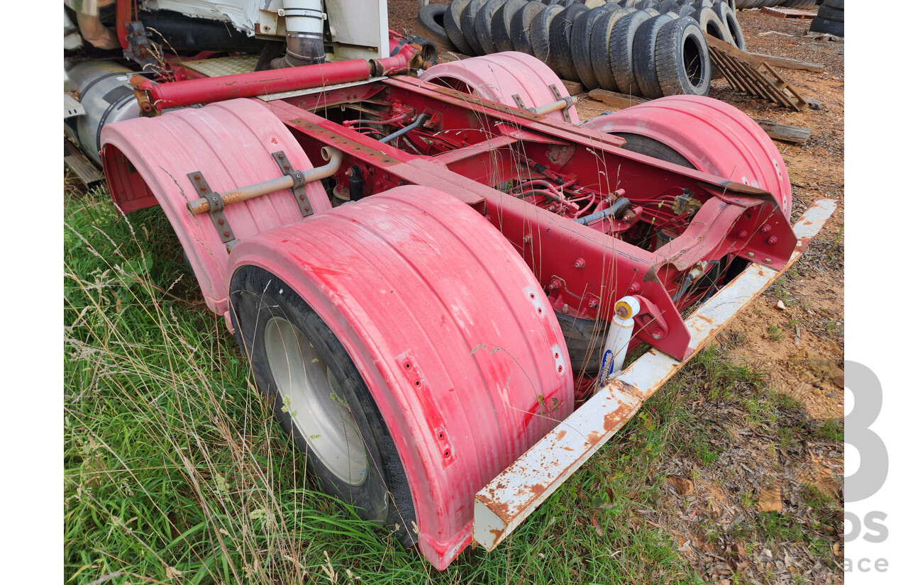 04/2007 Mack CX Vision 6x4 Cab Chassis Prime Mover 2d White Turbo Diesel EA7 420HP