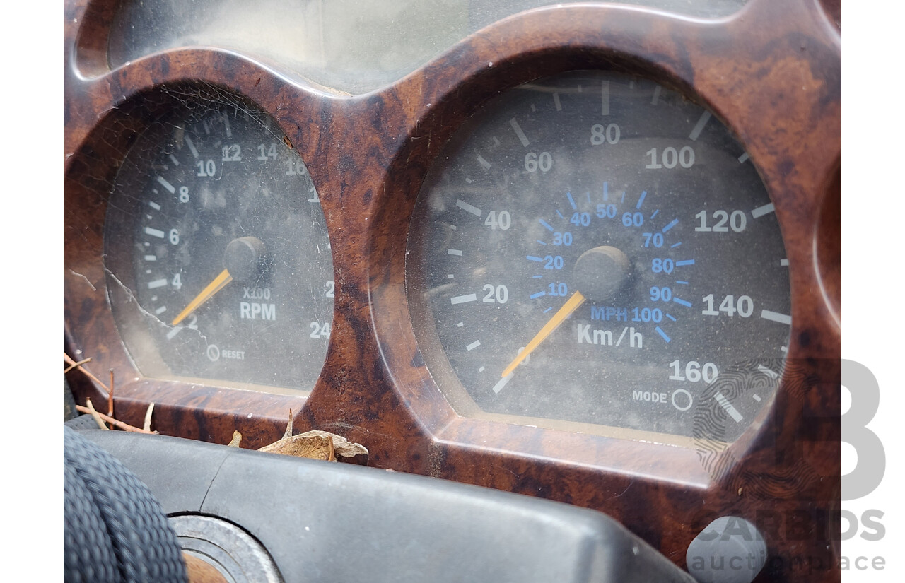 04/2007 Mack CX Vision 6x4 Cab Chassis Prime Mover 2d White Turbo Diesel EA7 420HP